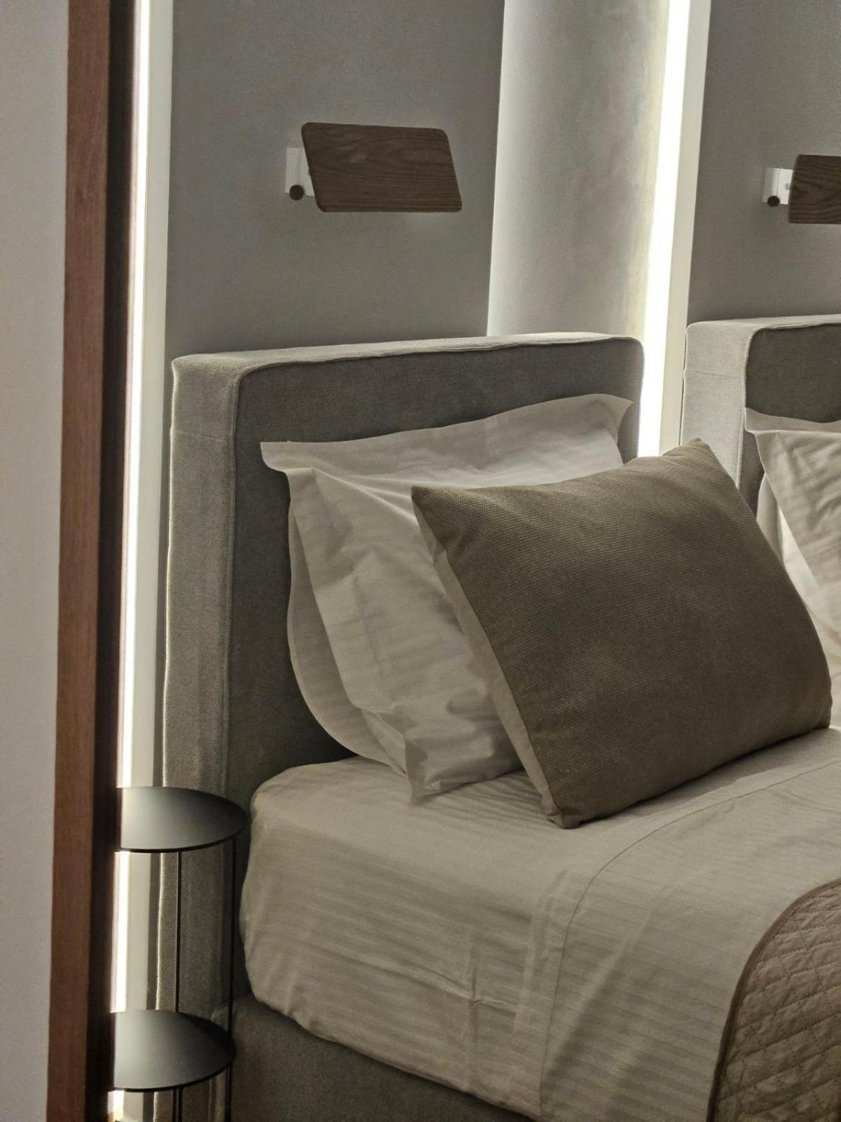 Calm & Dreamy Luxury Apts Pirgos  Exterior foto